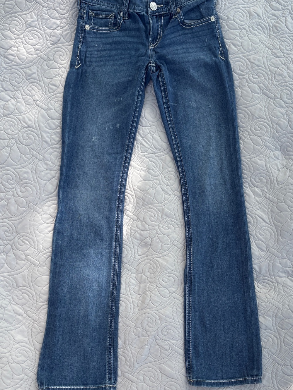 Express Barely Boot Low Rise Stretch Jeans Women’s 0 Long Medium Wash